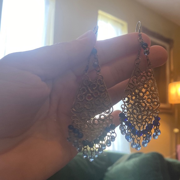 💙Vintage gold dangle earrings💙 - Picture 10 of 17